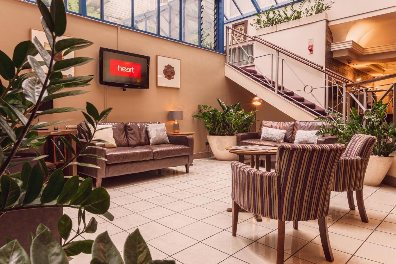 The Gardens Hotel Manchester Exterior photo